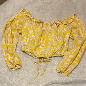 Honey Punch Cropped Ruffle Blouse L